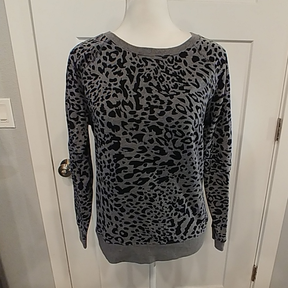 EUC Express sweatshirt